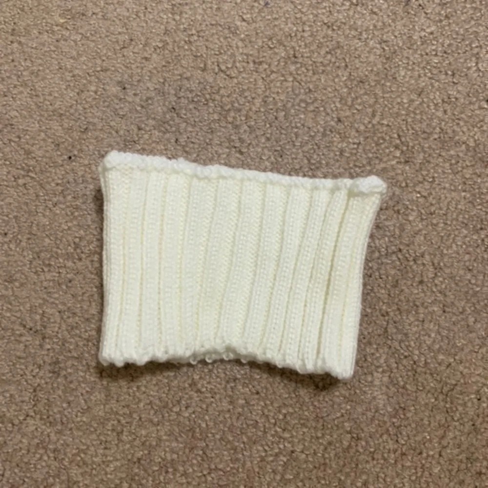 Knit open Cream Head‎ wear for cold weather